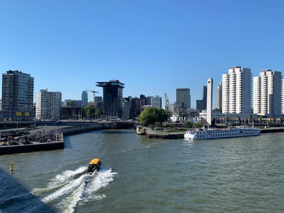 Stunning View Apt Free Parking Apartman Rotterdam Kültér fotó