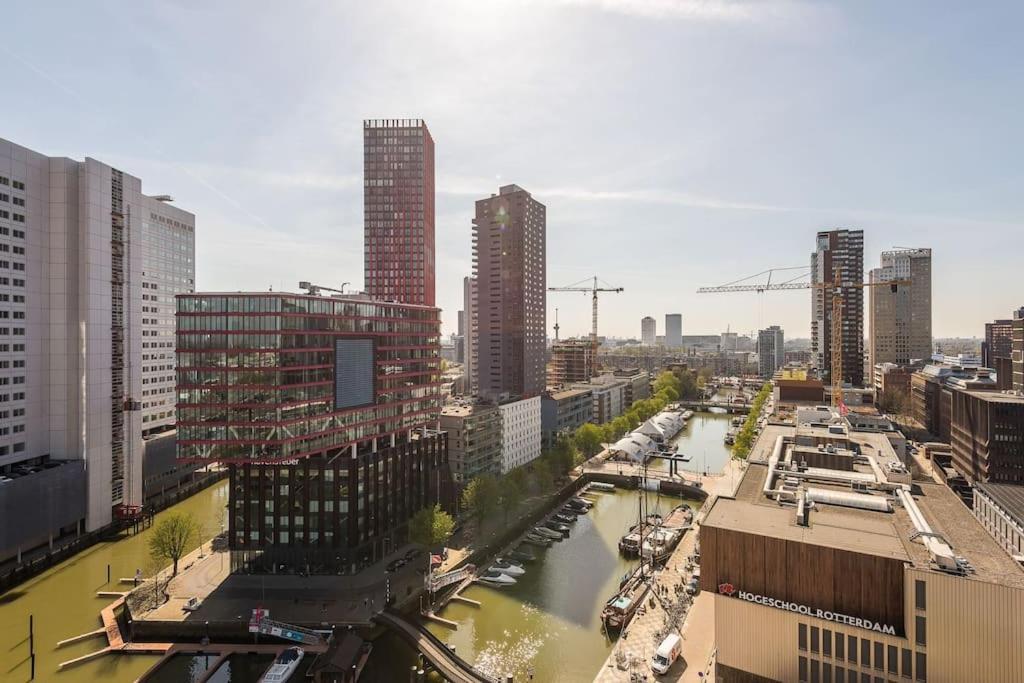 Stunning View Apt Free Parking Apartman Rotterdam Kültér fotó