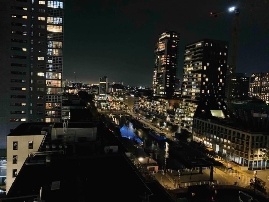 Stunning View Apt Free Parking Apartman Rotterdam Kültér fotó