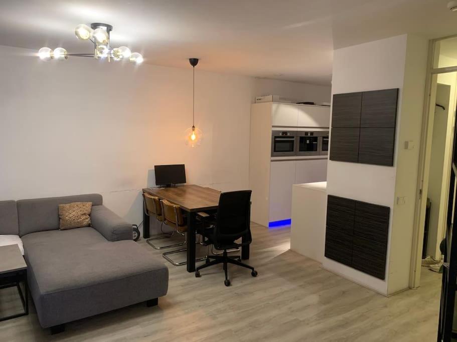 Stunning View Apt Free Parking Apartman Rotterdam Kültér fotó